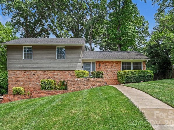 4931 Seacroft Rd, Charlotte, NC 28210 home