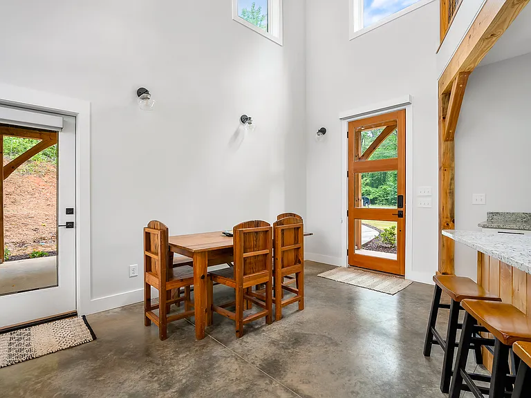 1278 Academy Rd — Photo 9