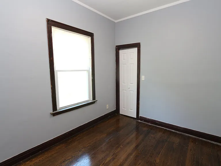 8620 S Marquette Ave #2R — Photo 7