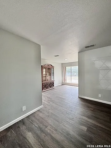 4811 Castle Strm — Photo 3