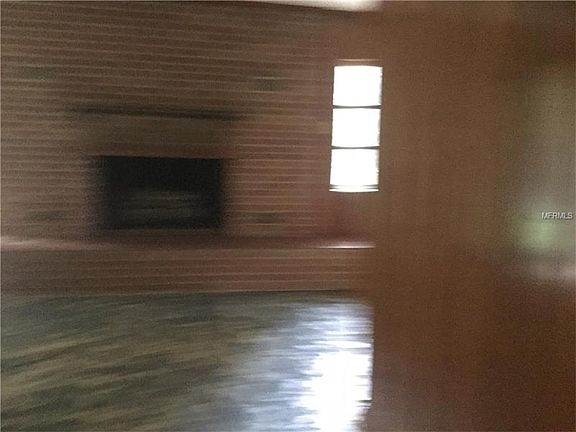 5th image of 13923 9th St