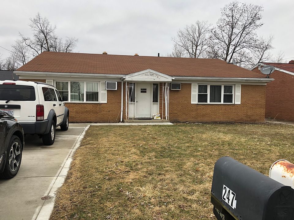 1st image of 247 Magnolia Ave