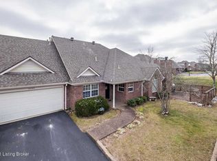 10100 Leaning Tree Ct, Louisville, KY