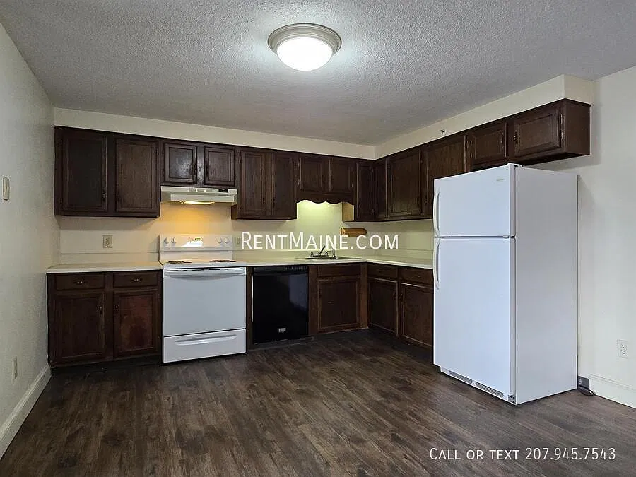 41 River Rd. — Photo 2
