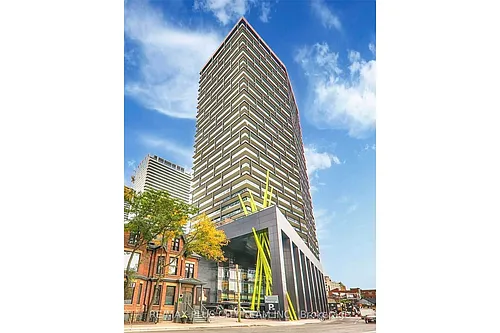 125 Peter St #607 Photo 1