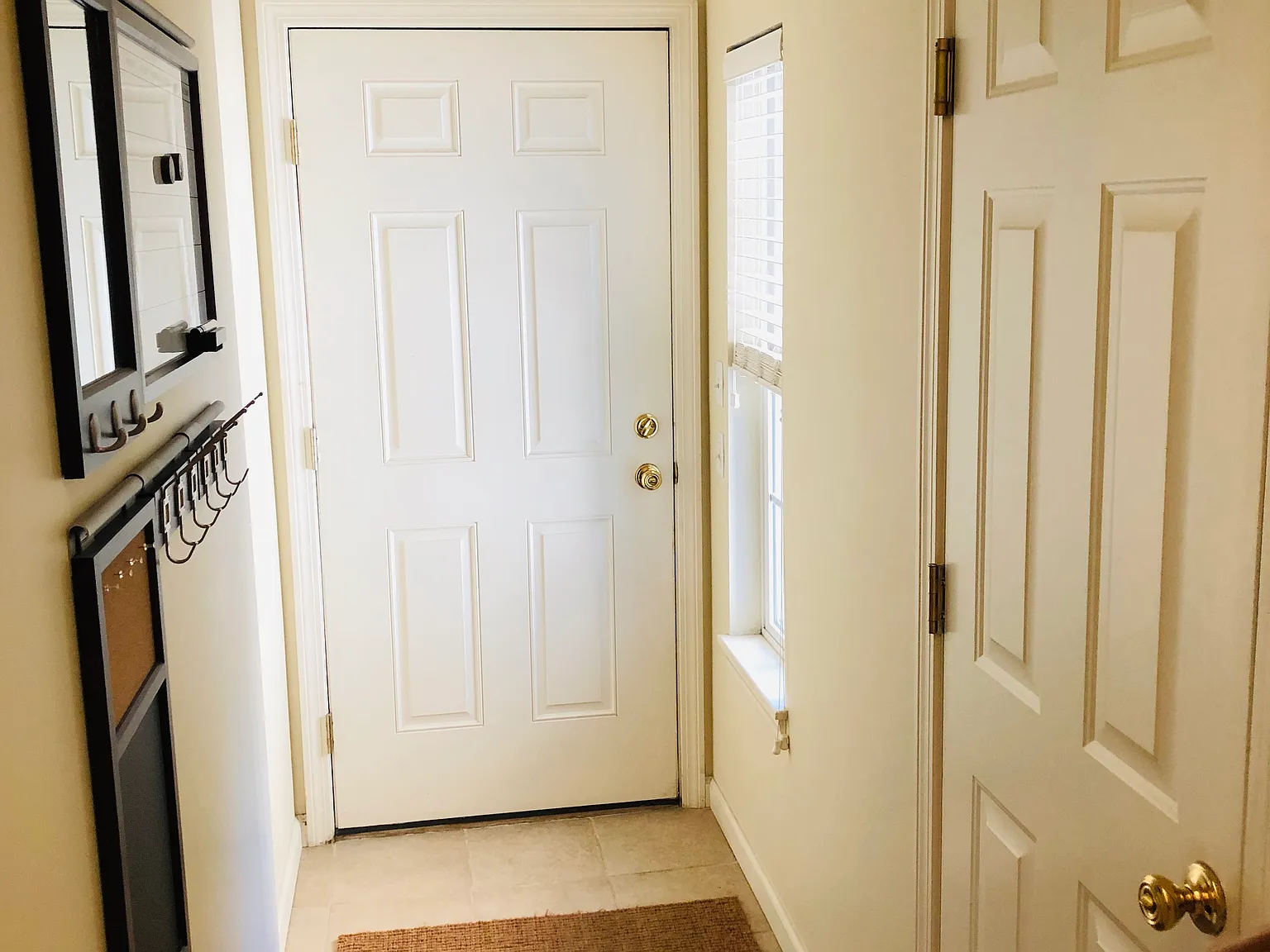 2 bed, 1300 sqft, $2,599 — Photo 2