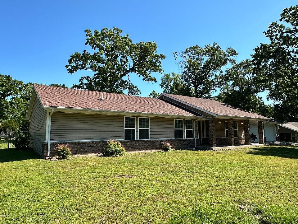 1st image of 907 Liberty Drive
