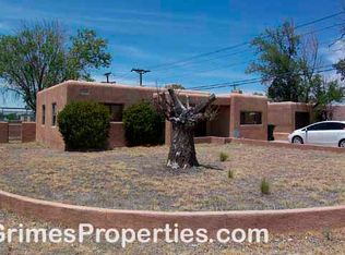 1701 Richmond Dr NE, Albuquerque, NM 87106