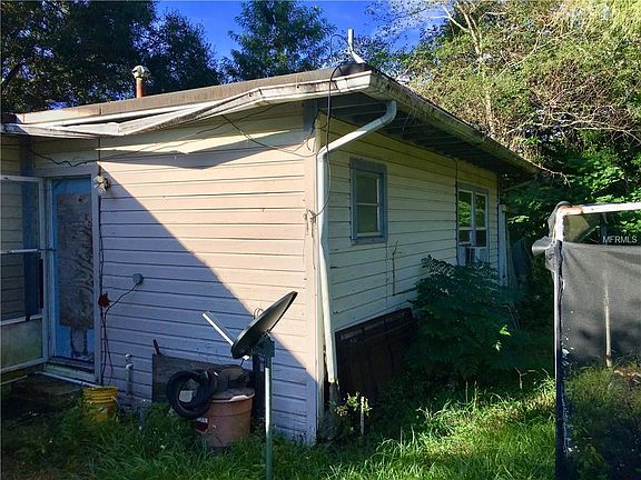 5th image of 123 Lake Molly Ave
