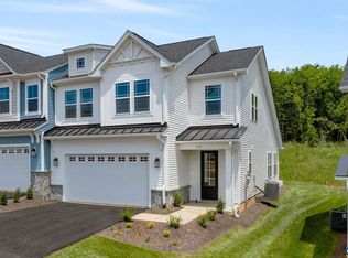216 Ridgeline Dr, Waynesboro, VA 22980
