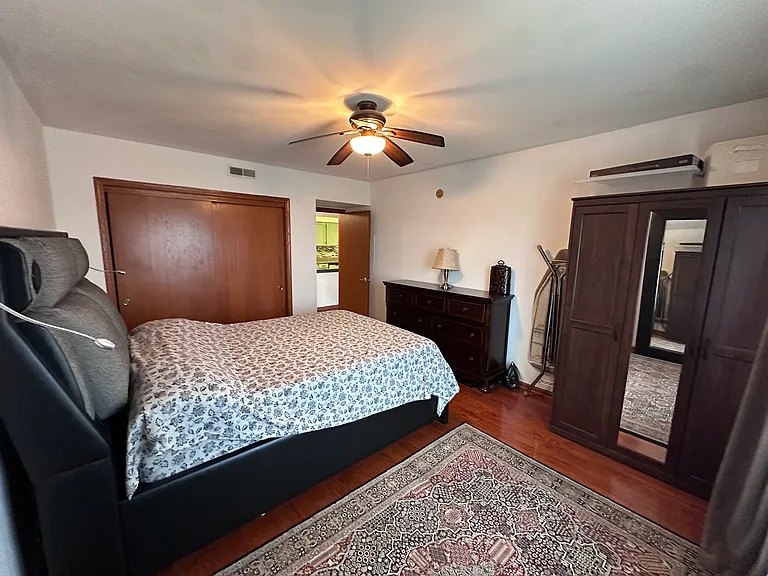 5360 N Lowell Ave #505 — Photo 7