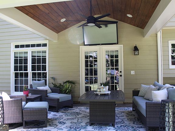 5th image of 6108 Windflower Dr