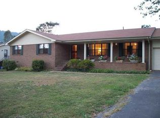 613 Valley Bridge Rd, Chattanooga, TN 37415