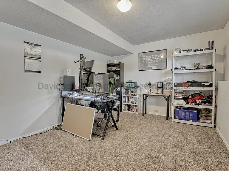 1524 Shane Cir — Photo 15
