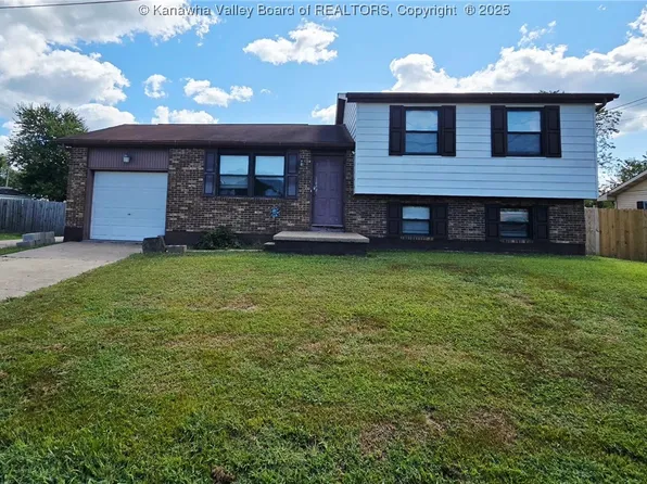 62 N Azalea Dr, Millwood, WV 25262