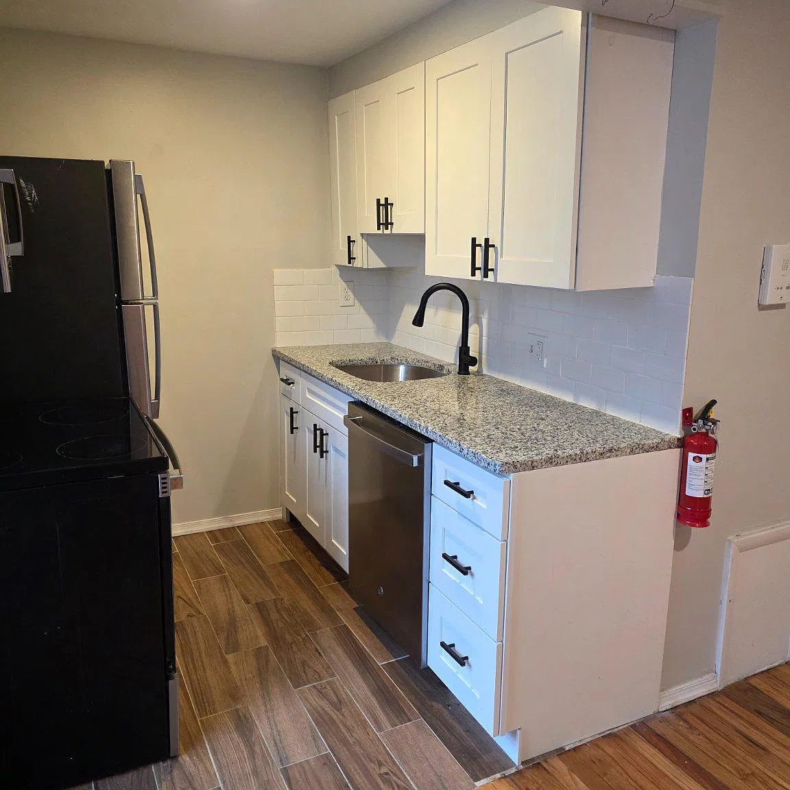 1 bed, 1.0 bath, 650 sqft, $1,450 — Photo 1