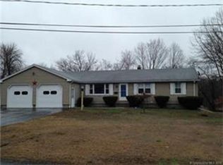 41 Addison St, Putnam, CT 06260