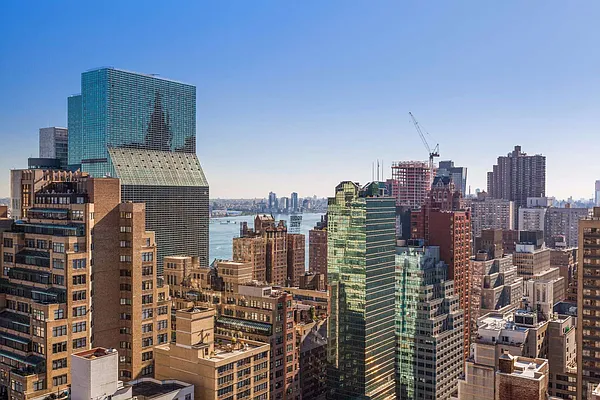 Sold by Keller Williams NYC | media 3