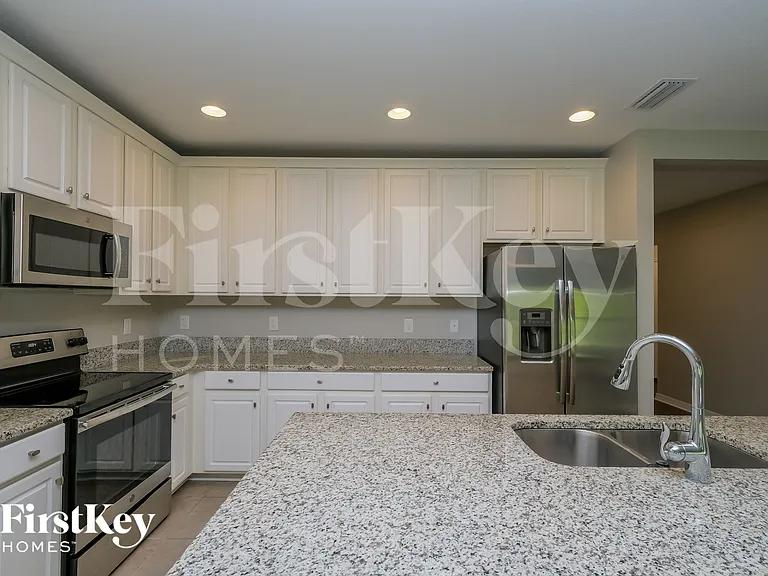 18750 Alfaro Loop — Photo 6