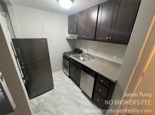 237 Harrison Ave #15, Boston, MA 02111