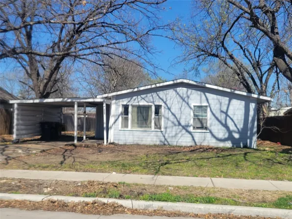 223 Glenfield Dr, Garland, TX 75040