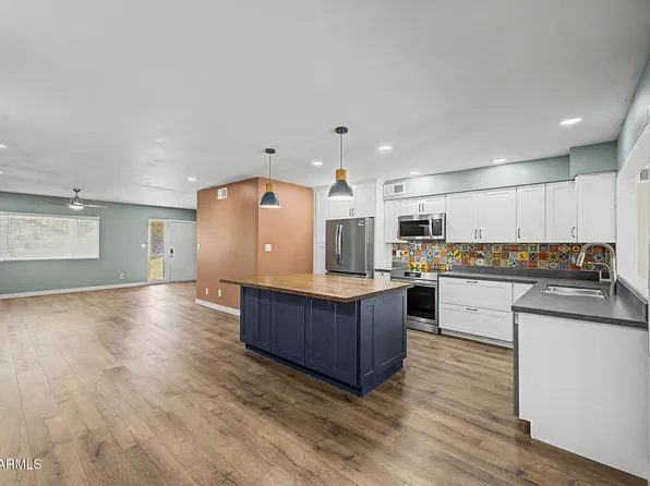 2182 E MINTON Drive, Tempe, AZ 85282