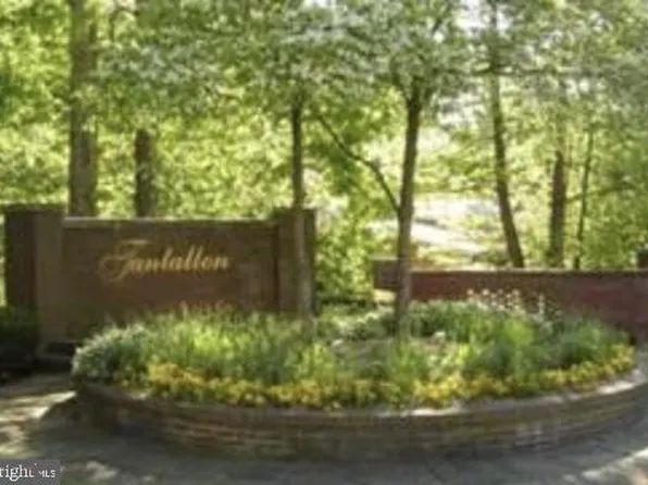 703 Moyer Ct, Fort Washington, MD 20744