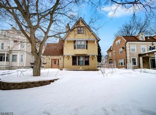 68 E Park St, East Orange, NJ 07017
