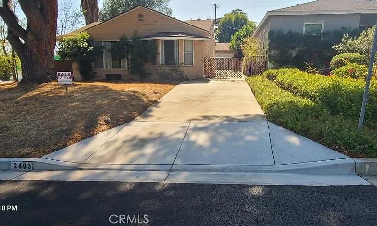 2403 N Lamer St — Photo 1