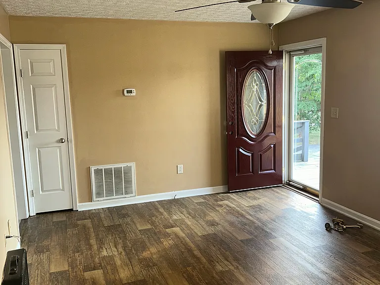 1402 Sandpiper Cir — Photo 7