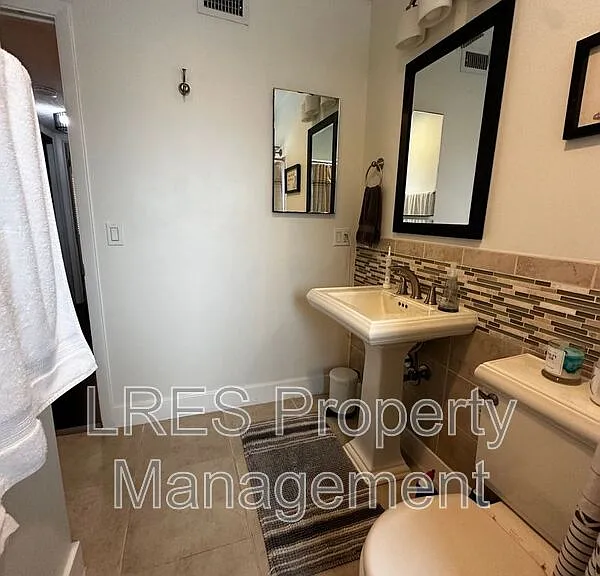3104 Harrison Ave #11 — Photo 19