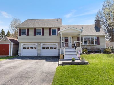 2 Woodland Place, South Burlington, VT, 05403