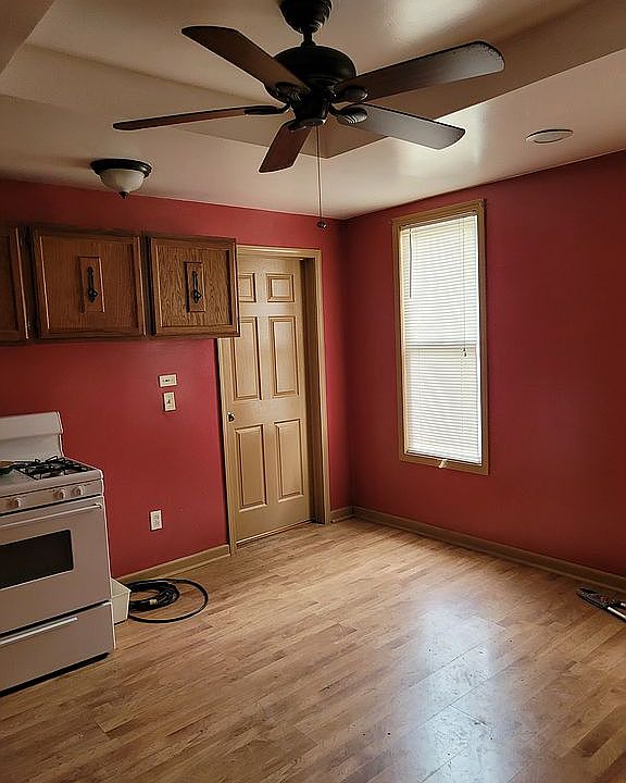 Down kitchen 