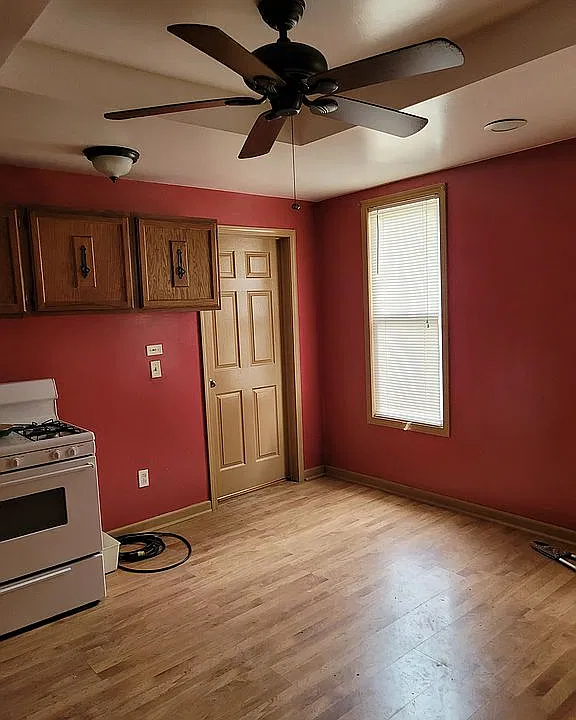 Down kitchen 