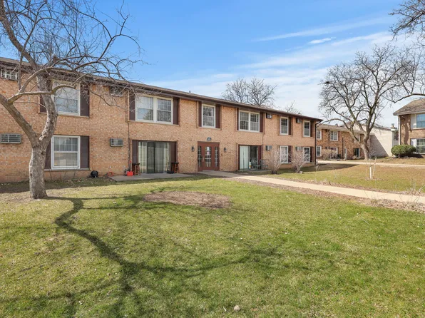 950 Westbrooke Way, Hopkins, MN 55343