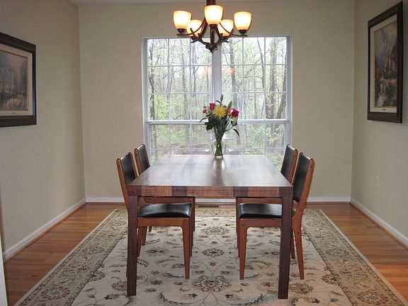 3rd image of 3800 Quisenberry Dr