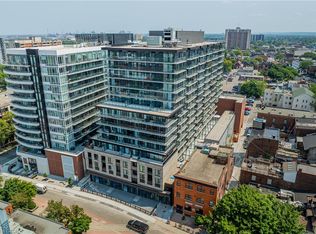 1 Jarvis St #511, Hamilton, ON L8R3J2