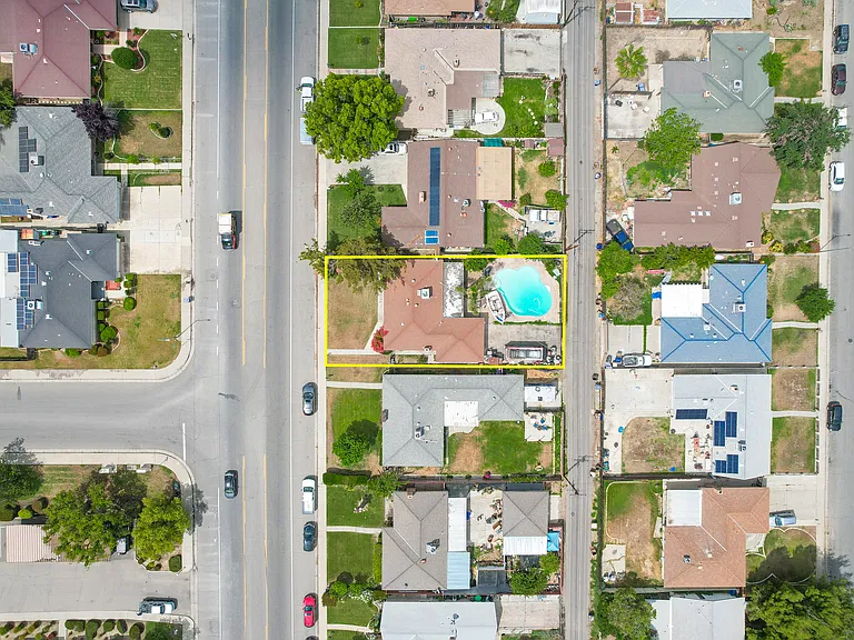 3520 Planz Rd — Photo 25