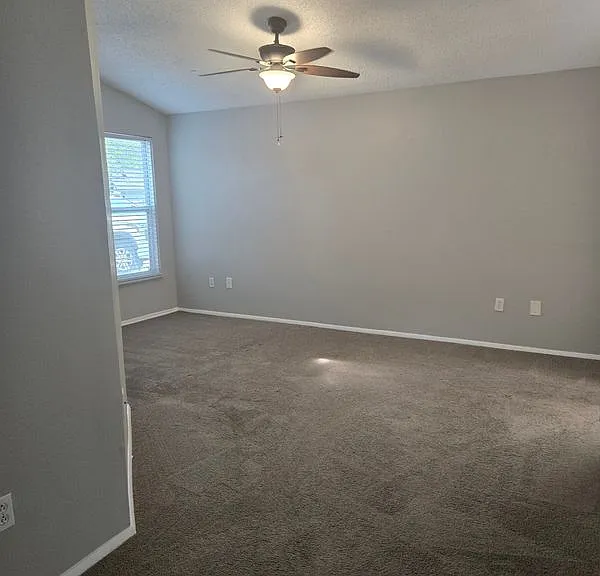787 Arthurs Ct — Photo 6