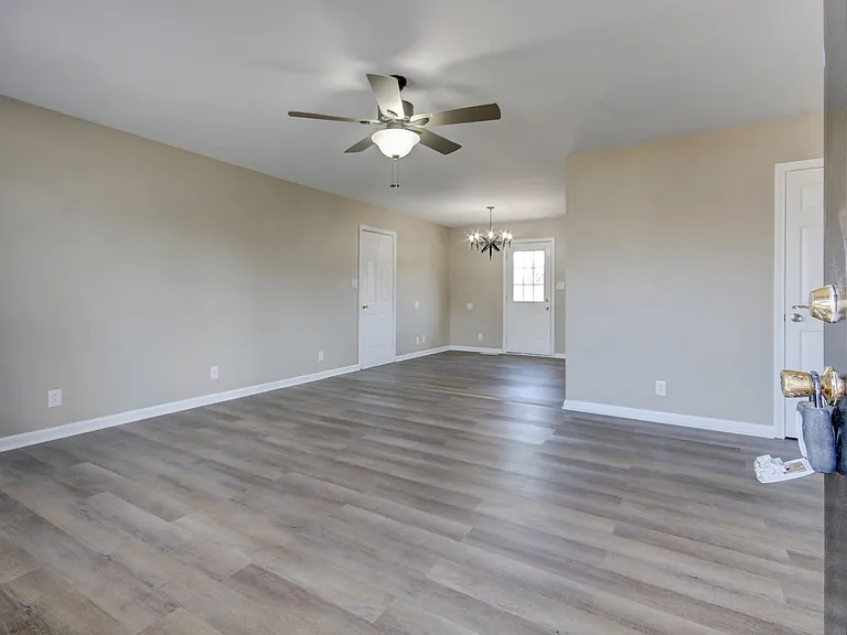 1489 McClardy Rd — Photo 7