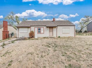 3024 E Carmen Dr, Wichita, KS 67214