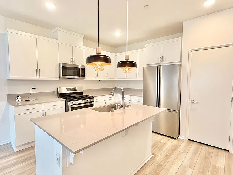 320 Citrine Trl — Photo 7