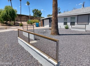 1822 E Crittenden Ln, Phoenix, AZ 85016