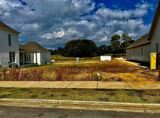 208 Bancroft Ave, Starkville, MS 39759