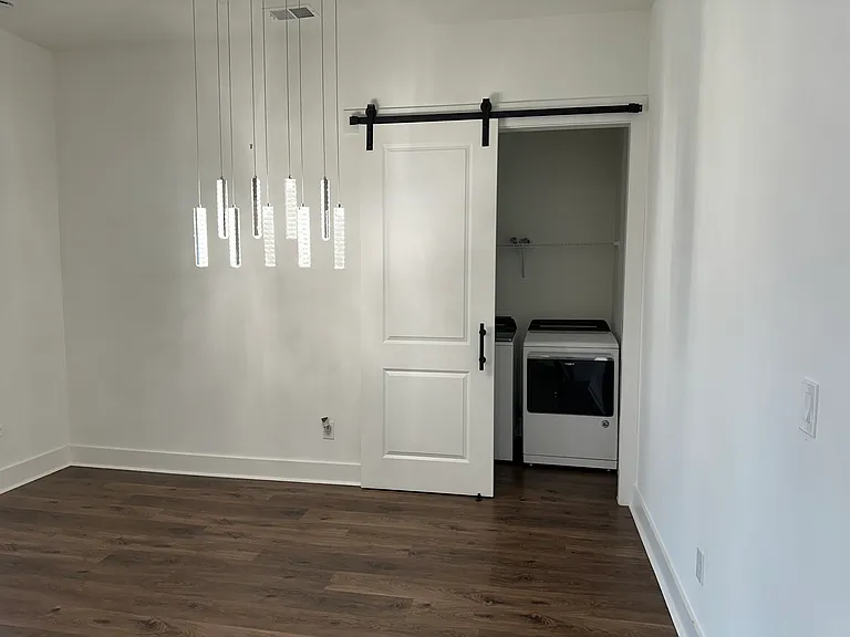 8215 Sonata Ln — Photo 24