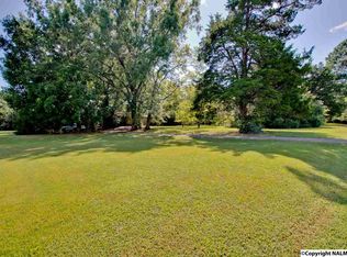 1325 Old Monrovia Rd NW, Huntsville, AL 35806