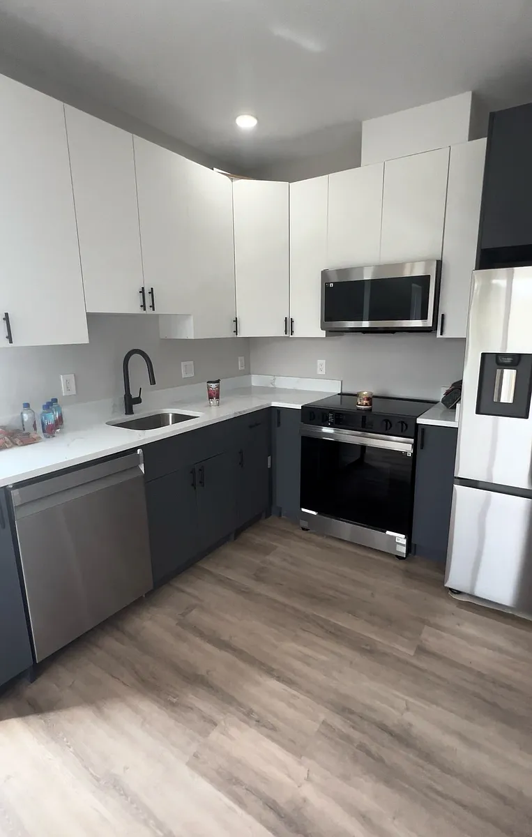Building Photo - 2385 Rhode Island Ave NE #13