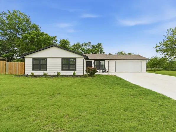 290 Old Spanish Trl, Valley View, TX 76272