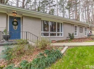 5105 Whitehall Pl, Raleigh, NC 27612