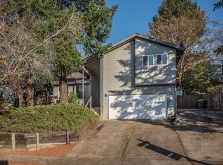 6260 SW Cherryhill Dr, Beaverton, OR 97008